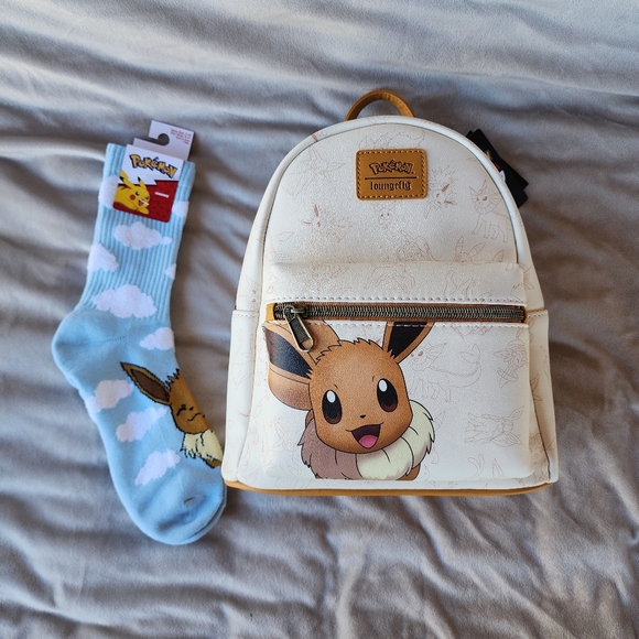 LOUNGEFLY Pokemon Eevee Backpack & Socks - Picture 5 of 13